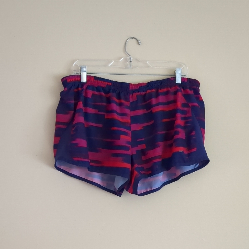 XL Nike Athletic Shorts Purple And Red Activewear Gym